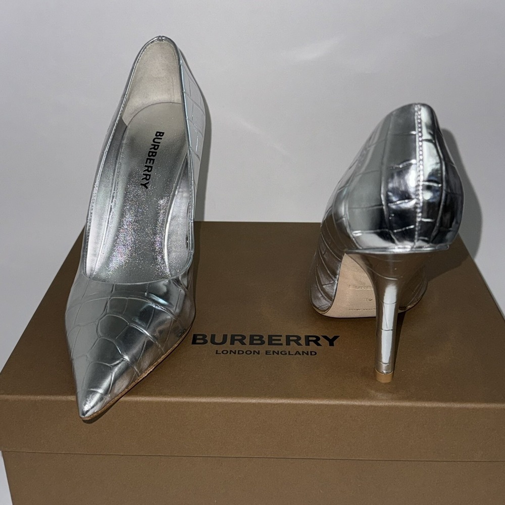 Burberry Heels Sandals Aubri Pointy Pumps Women's Size 36 US 6 Retails $950 - Picture 3 of 10